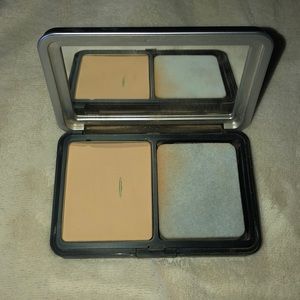 Make up for ever powder Y245